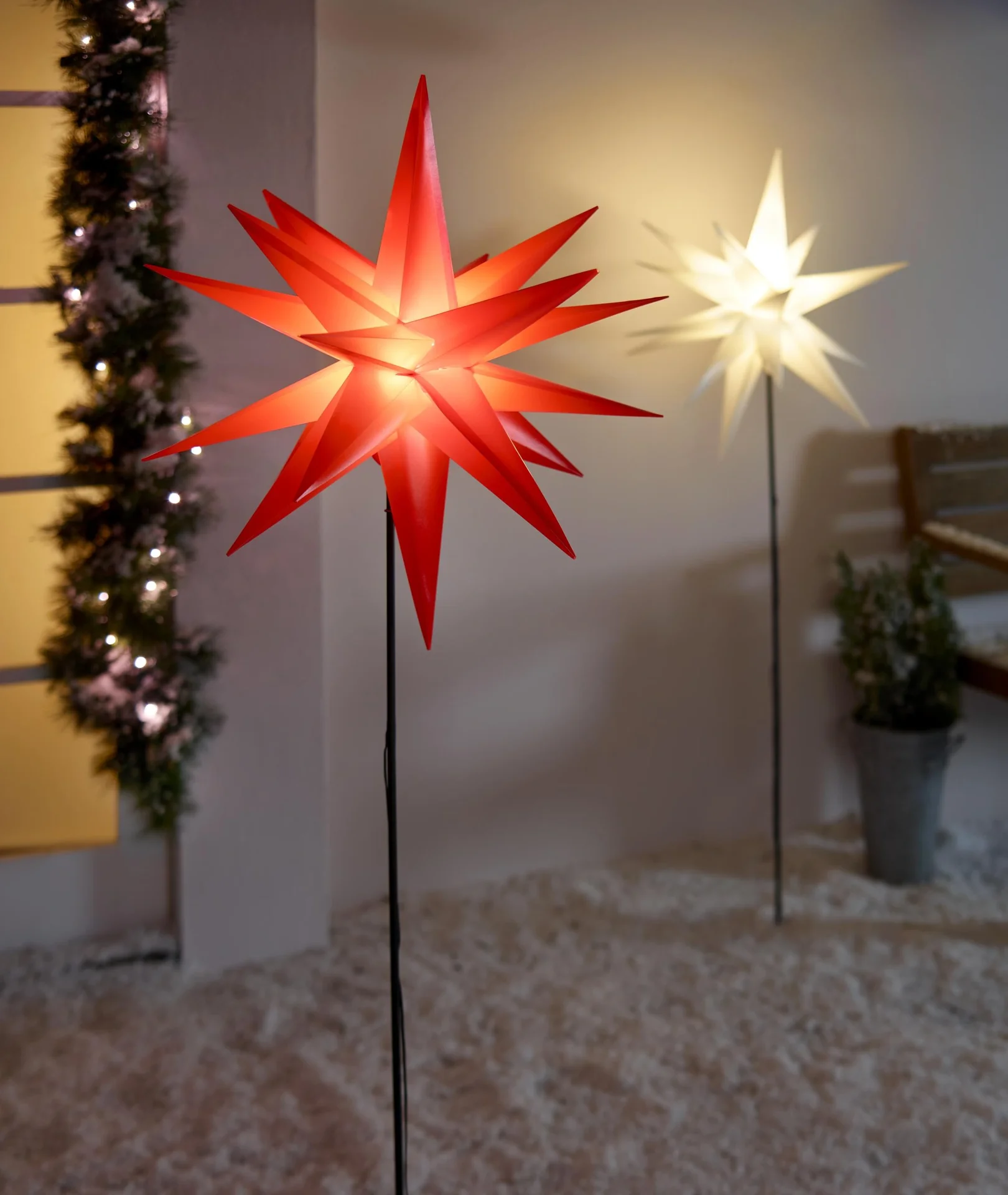 LED Kunststoffstern mit Stab 58 cm, rot - 3