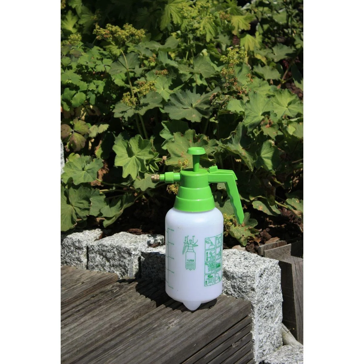 Drucksprüher 2 Liter 13 cm x 30 cm - 2