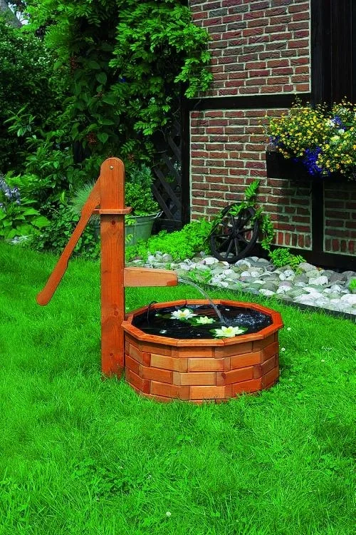 Holztrog rund als Wasserspiel Solar - 1