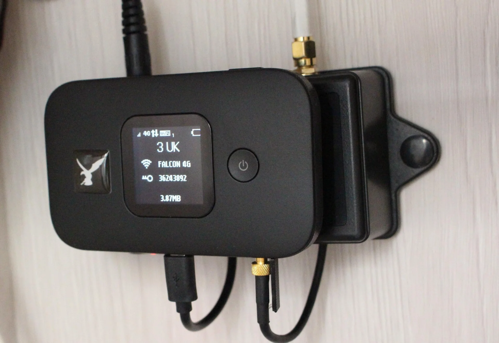 RURAL LTE Breitbandantenne und Router - 3