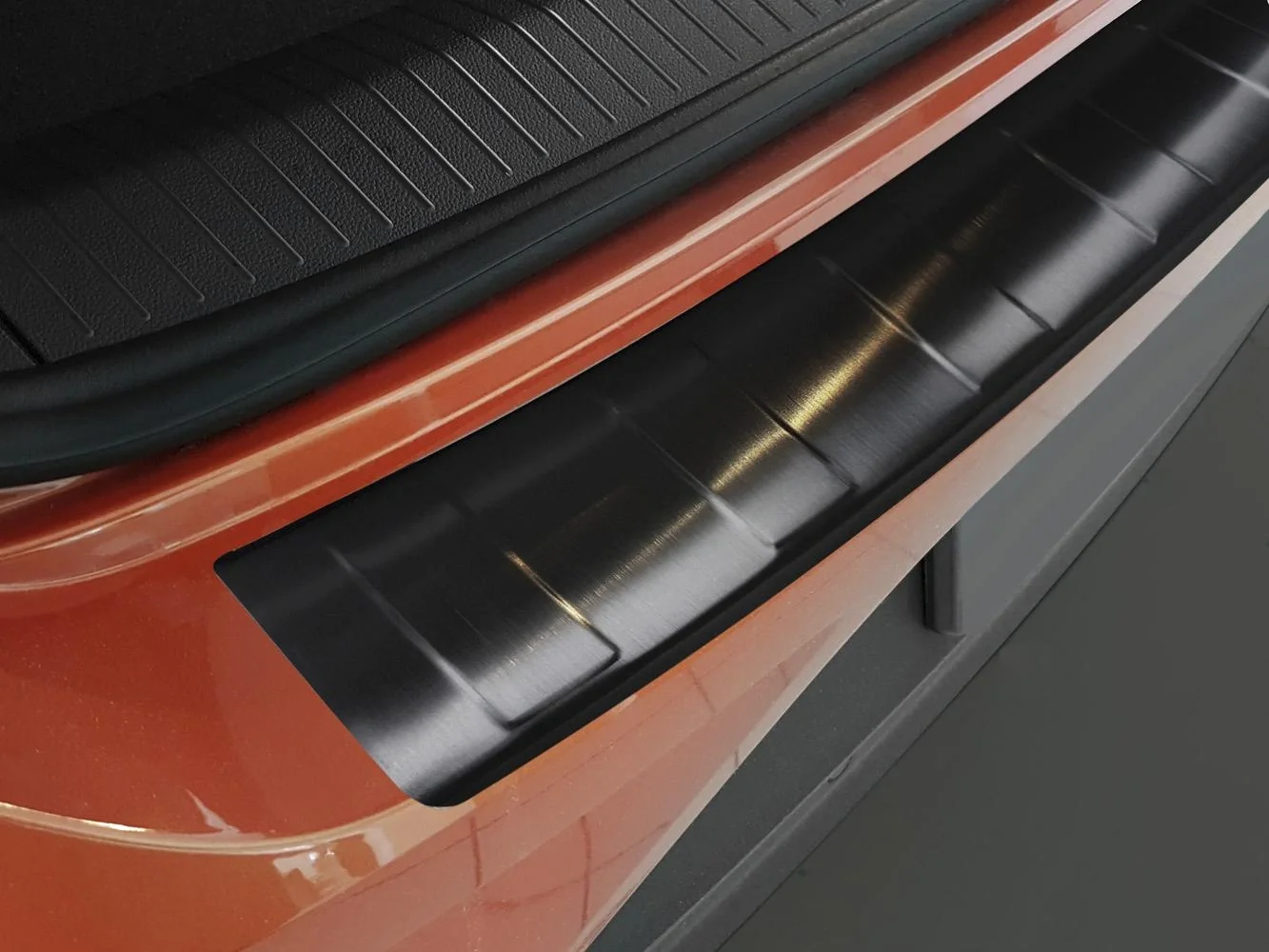 Ladekantenschutz Edelstahl graphite / black für VW T-Roc, Baujahr 2016> - 3