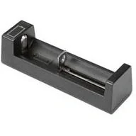Multifunktionales Ladegerät für Li-Ion-Batterien - 1 Akku - 1