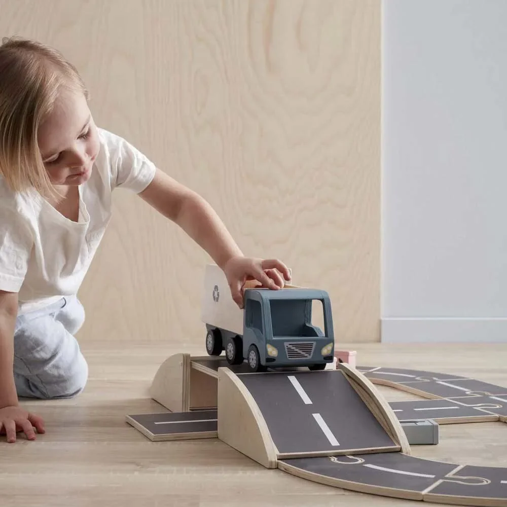 Kids-Concept-Spielzeug-Muellwagen-Holz-456068_16.jpg