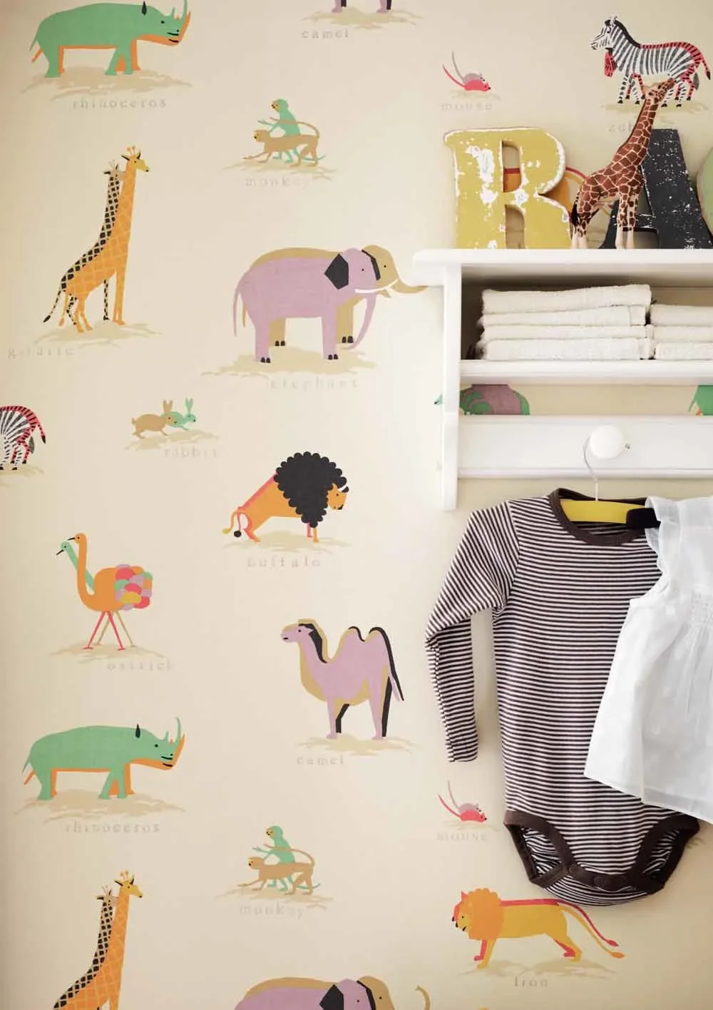 Little-Sanderson-Abracazoo-Tapete-Safari-Tiere-aqua-rosa-grau-455978_3.jpg