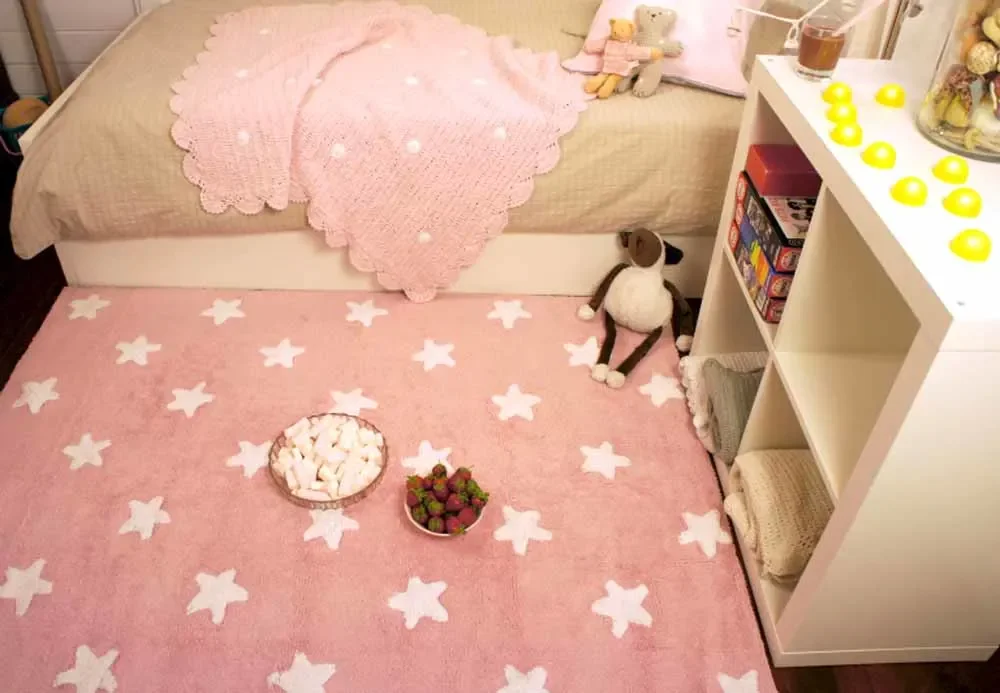 Lorena-Canals-Teppich-Sterne-pink-457811_2.jpg
