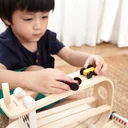 Plan-Toys-Kugelbahn-mit-Autos-456524_1.jpg