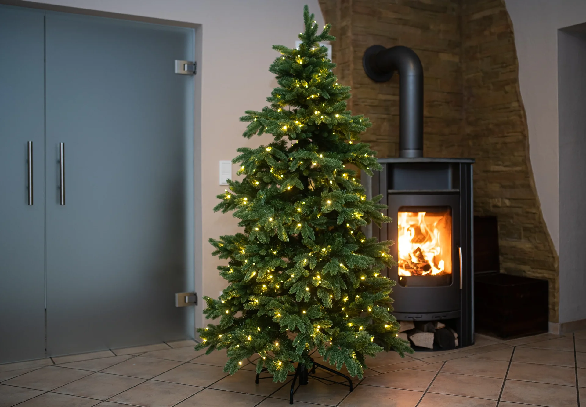 Roswell Kiefer inkl. Lichterkette 210 cm - 0