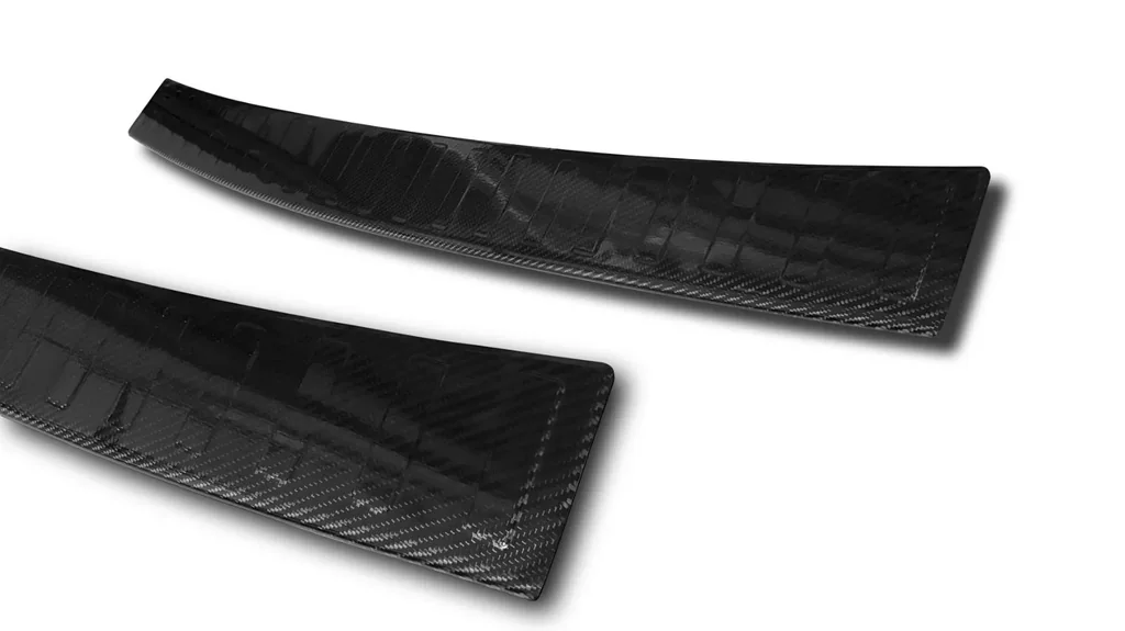 Falcon Ladekantenschutz Premium Line ECHT CARBON, VW Transporter T6 (nur fürHeckklappe)+California, 2015-2019, FL2019>