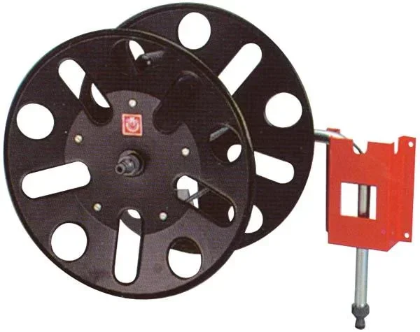 Wandschlauchhalter schwenkbar