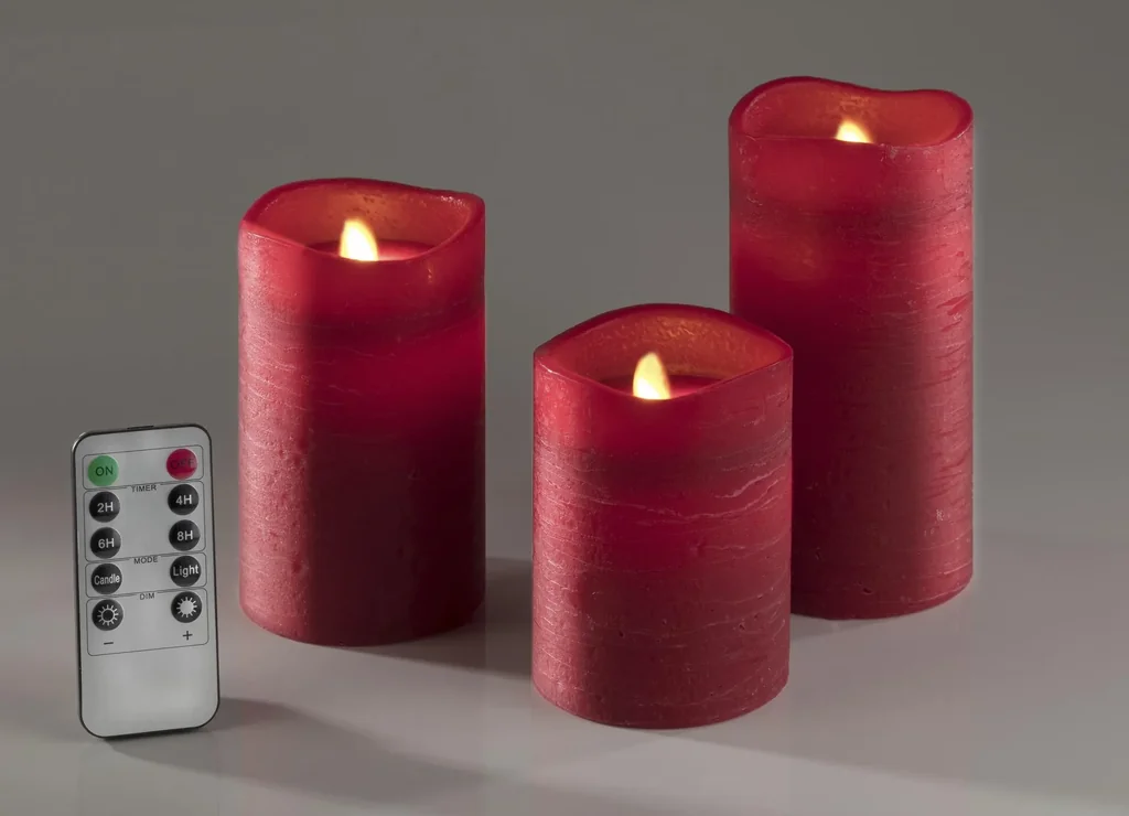 LED Echtwachskerzen mit Timer und Flackerlicht - 3er Set in rot
