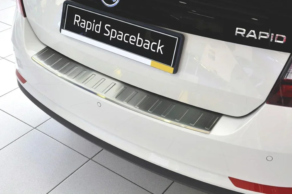 Ladekantenschutz Skoda RAPID SPACEBACK / Edelstahl, Baujahr 2012-2015, FL 2015>