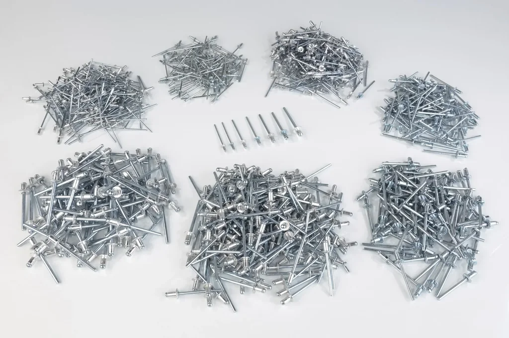 Nieten Sortiment, 1000 Teile, in verschiedenen Größen, Aluminium und Stahl-Nieten