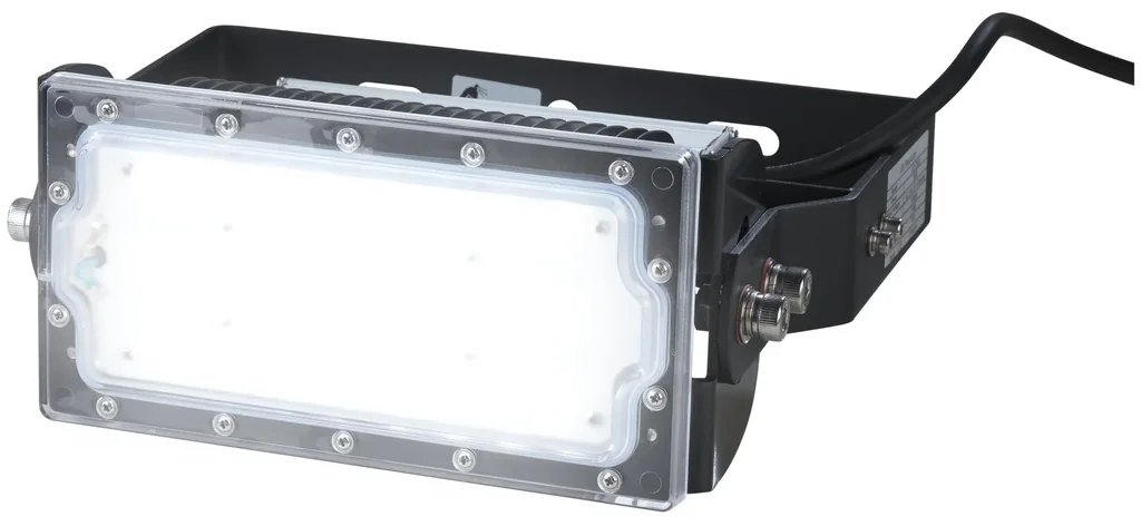 100 W Multi LED Stall Leuchte, 2 Module 13.000 Lumen, IP65 / D- Kennzeichen