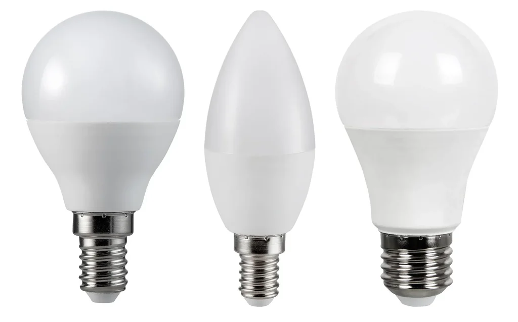 LED Tropfenlampe mit 4,5 Watt, E14, kaltweiß, 470 Lumen