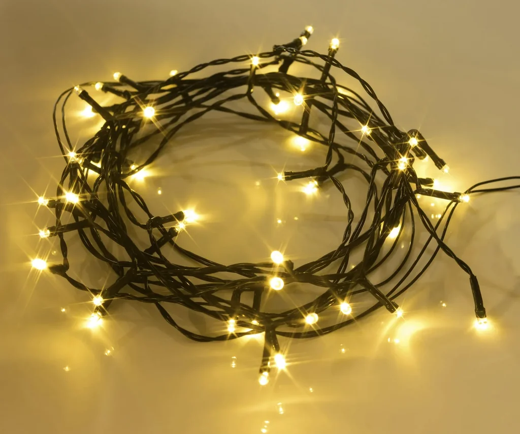 LED Lichterkette mit 96 warmweißen LEDs, 7,2m, IP44, batteriebetrieben