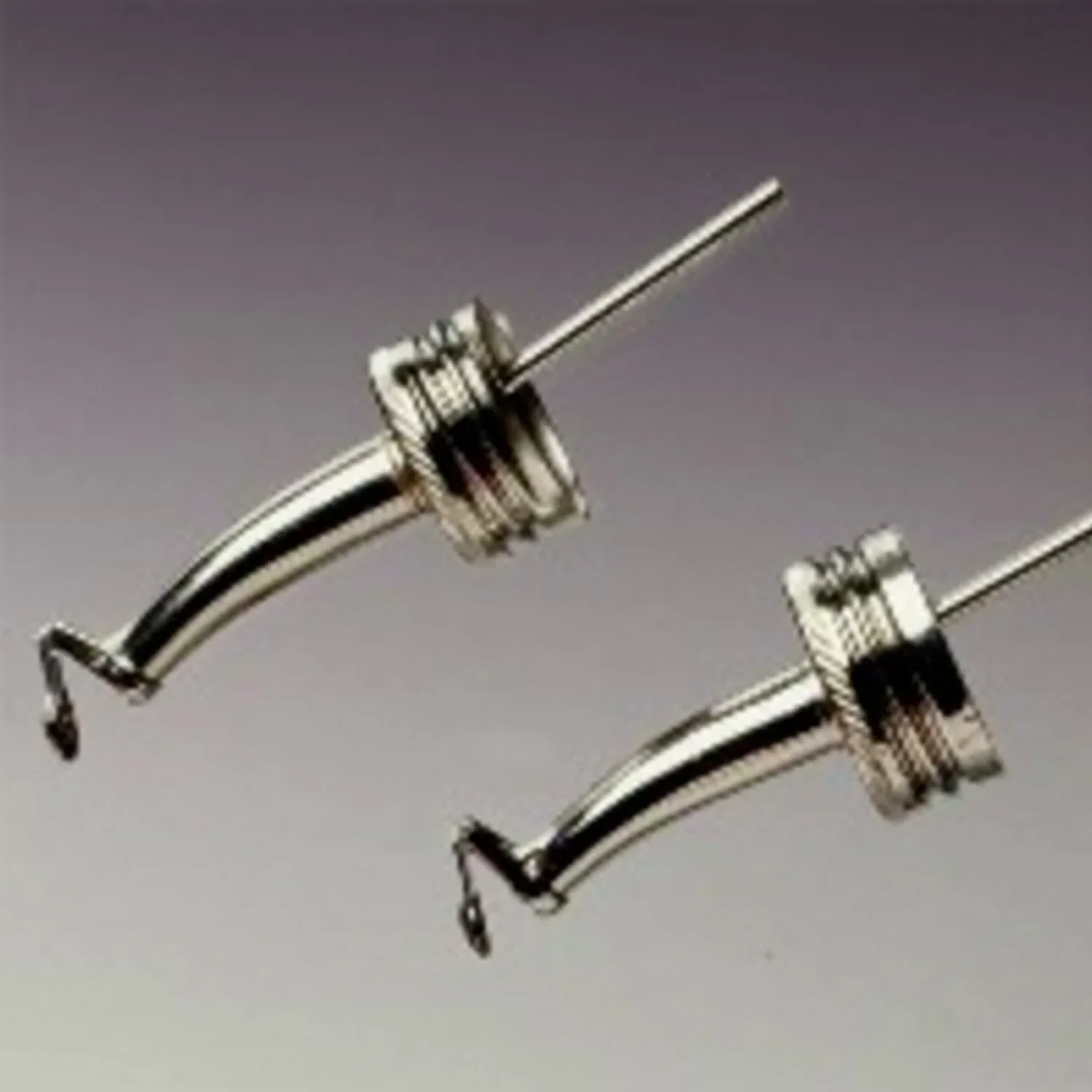 Professioneller Ausgießer, Metall - 28mm & 31,5mm Gewinde, Robust & Leicht zu Reinigen, Gewindegrößen: 31.5 mm