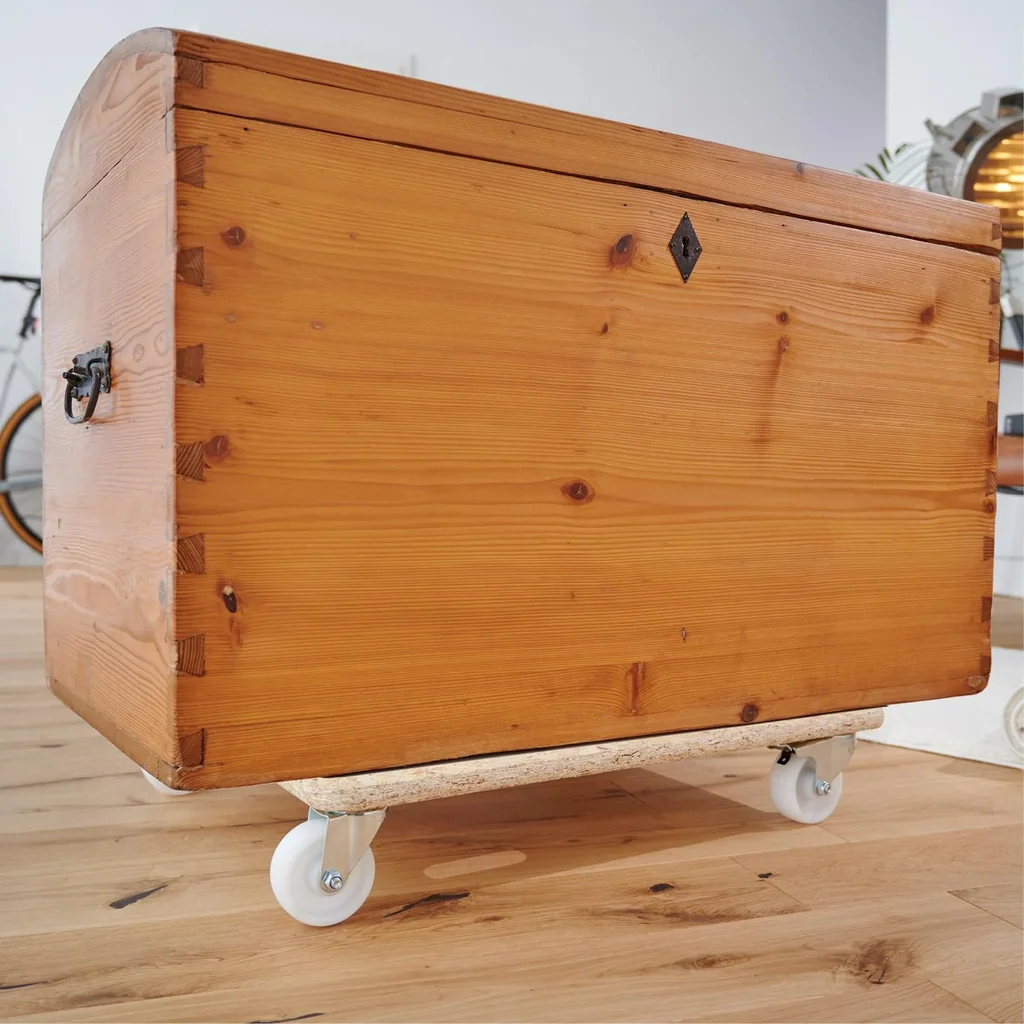Transporthilfe MM 1172, 59 x 49 x 11 cm, harte Rollen Ø 75 mm, Rollenlager, OSB Platte, CO2-neutral, Tragkraft 250 kg