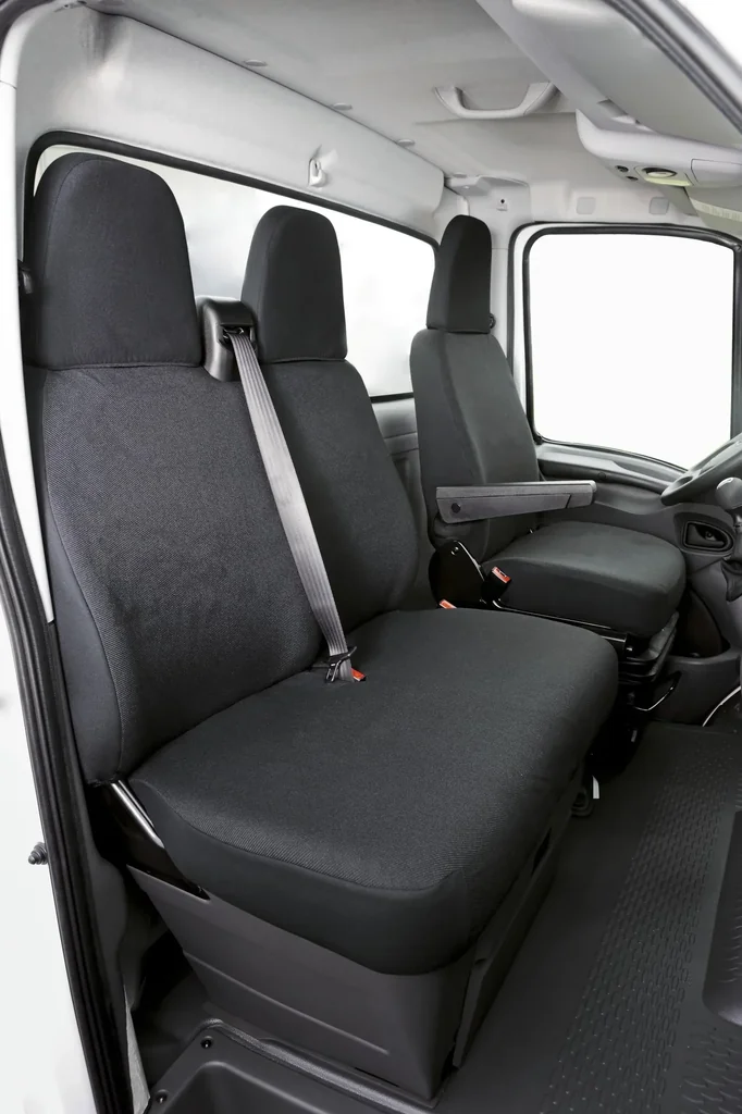 Passform Sitzbezüge Iveco Daily IV für Einzelsitz und Doppelbank vorne aus Stoff ab BJ 2006 bis 08/2011