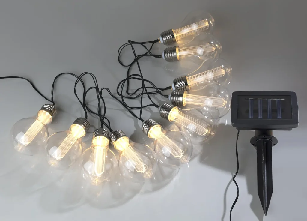 Solar Lichterkette mit 10 Filament Lampen