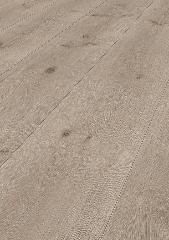 Villa Grande Laminatboden Chambord Oak 8 mm 2,52 m²