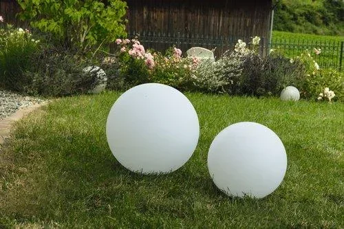 Leuchtkugel MUNDAN weiß 300 mm, 11 Watt, für den Innen- und Außenbereich