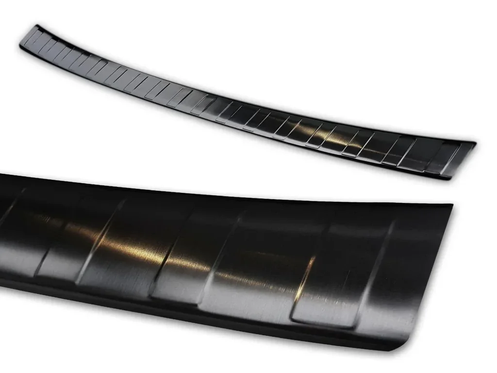 Edelstahl Ladekantenschutz, Ford FOCUS IV Tunier/ST-Line, 2018> - graphite/black Line. Erstausrüster Qualität, gebürstet