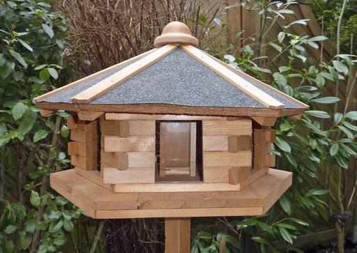 "Vogelhaus "Fehmarn" mit Fußkreuzständer image"