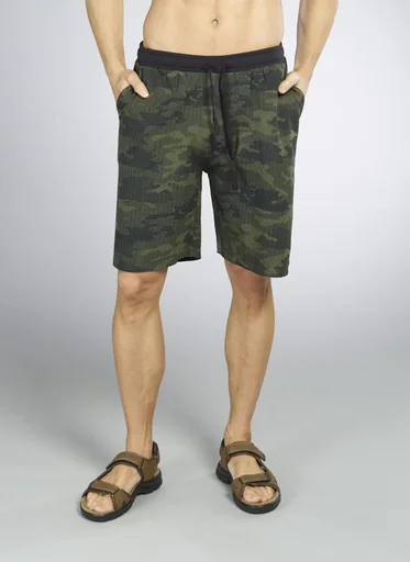 "Bermuda Shorts, Farbe camouflage/grün/schwarz, Gr.XL image"