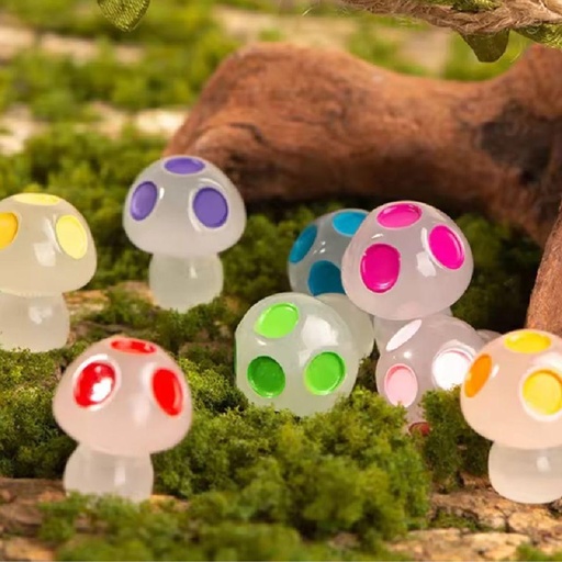 "Glow in the dark - Pilze - Multi - Höhe ca. 2 cm - 8 Stück image"