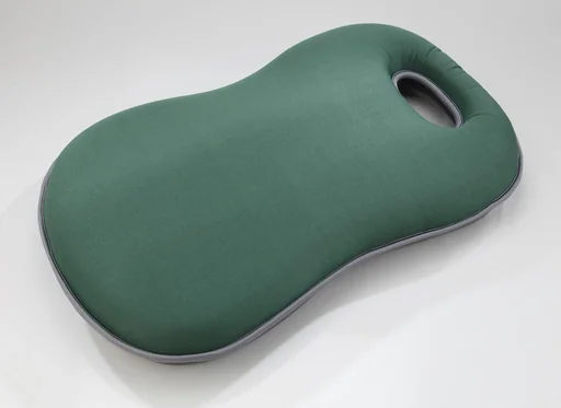 "Knie Kissen Memoryfoam mit Haltegriff image"