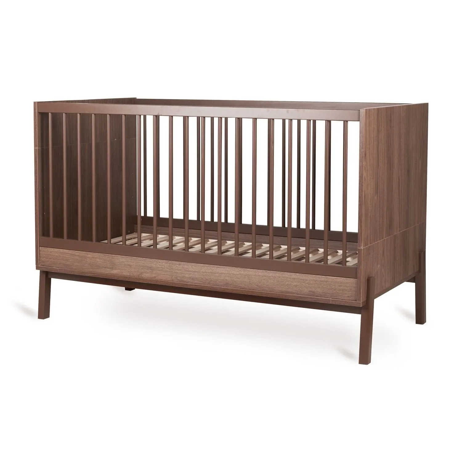 "Quax Ashi Babybett 140x70 cm – Mitwachsendes Gitterbett mit Umbau zum Juniorbett | Höhenverstellbares Kinderbett aus Massivholz, Farbe: Kastanie image"