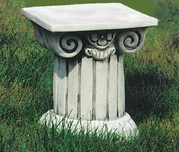 Säule für Garten Figuren - kleine Ausführung