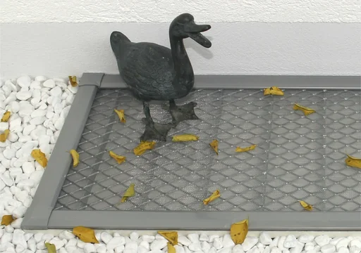 "Profi Lichtschachtabdeckung mit Alu Gewebe image"